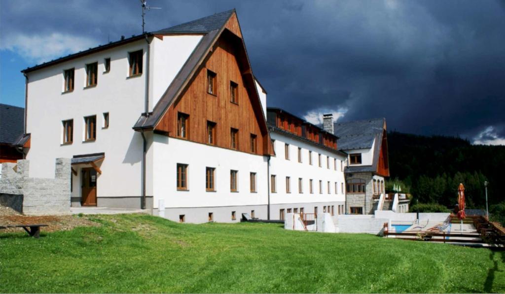 Horsky Hotel Koprivna Mala Moravka Exterior photo